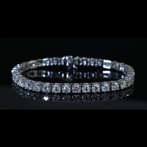 NWT sterling silver 4mm cz tennis bracelet